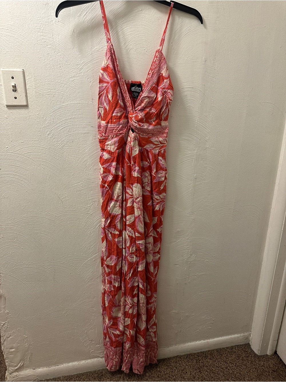 NWT Angie Womens Coral Floral Tie Front Wide Leg Jumpsuit Medium - Picture 3 of 9